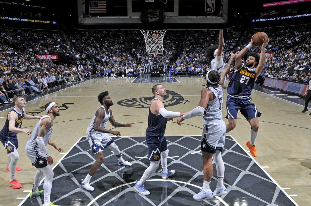 这不仅给球 这不仅给球