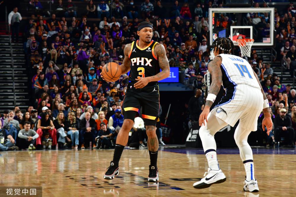 国足前场球 国足前场球